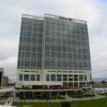 Comparing hotel points and cash hotel prices while planning travel