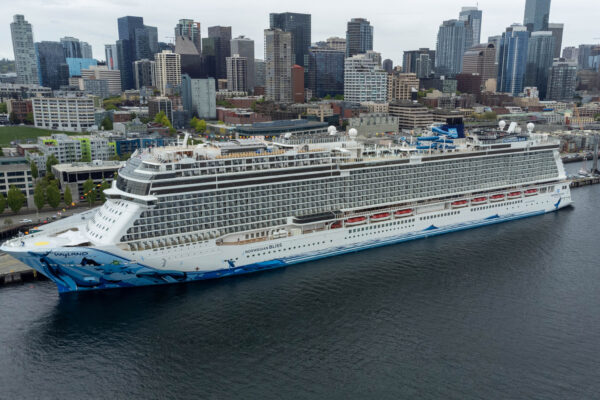 Cruises & All-Inclusive Resorts: High-Value Trips with Predictable Costs